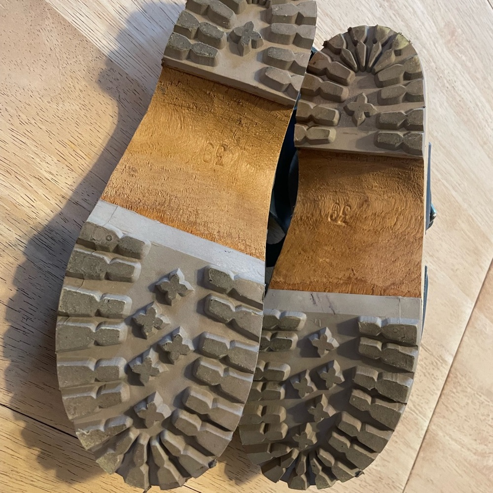MIA Navy Blue Leather Clog Mules with Buckle - Picture 4 of 6